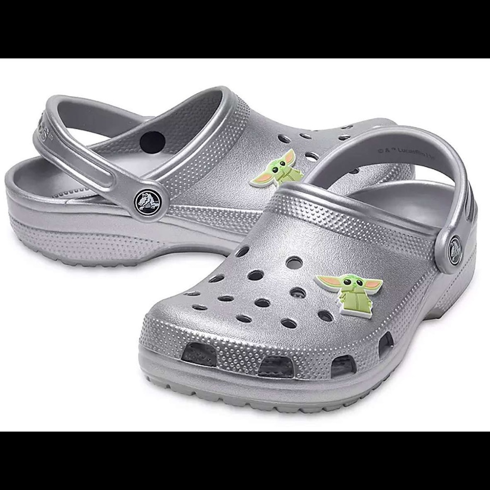 Baby Yoda Crocs M6/W8 new in bag